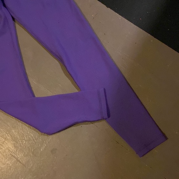 NWOT XTUPO high rise cropped leggings with UPF 50+ material size women’s small - Picture 5 of 10